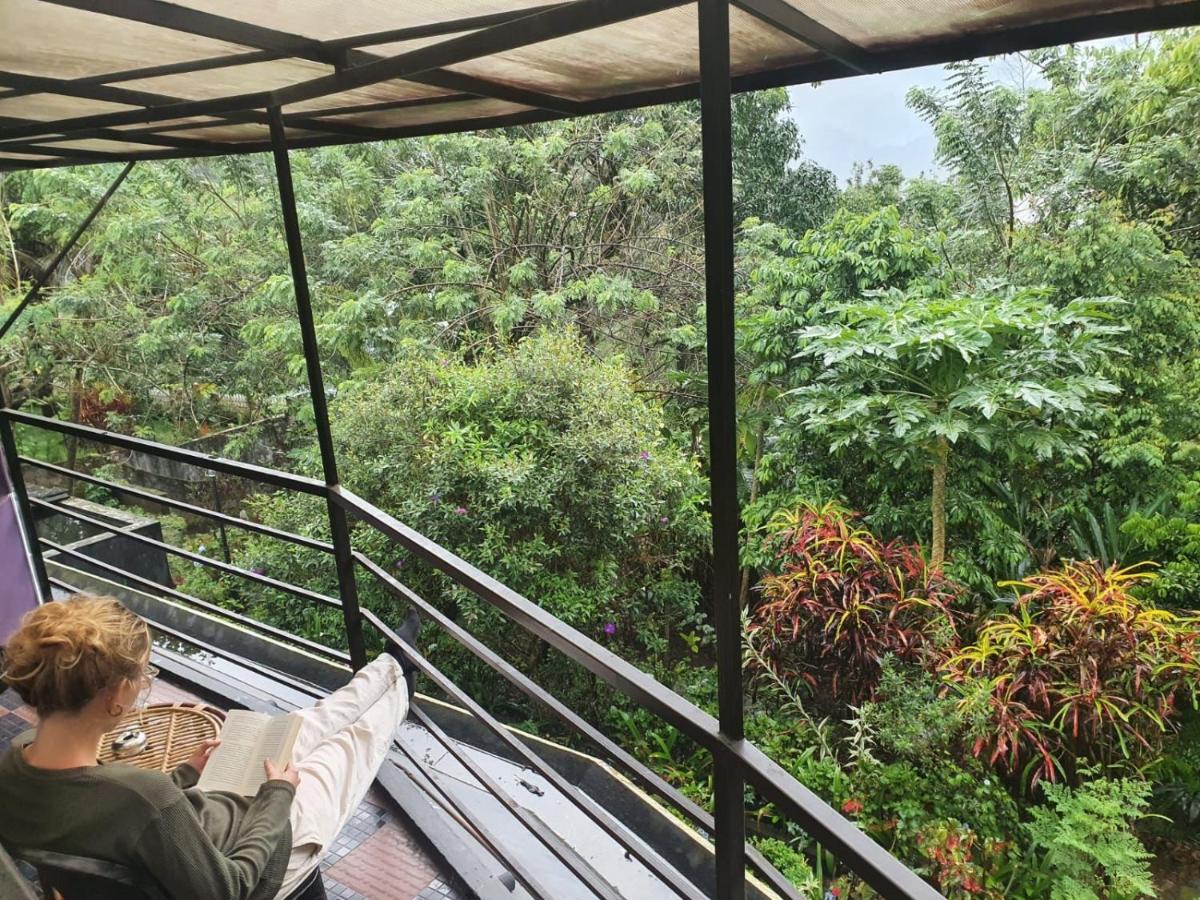 Le Farmhouse Munnar Anachal Ngoại thất bức ảnh