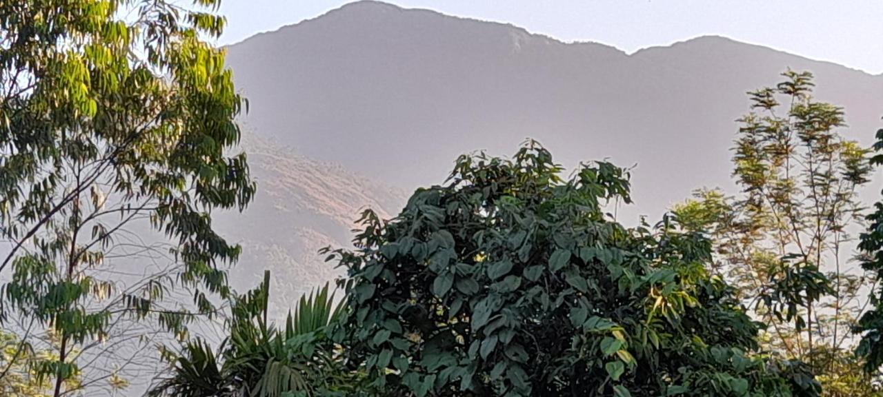Le Farmhouse Munnar Anachal Ngoại thất bức ảnh